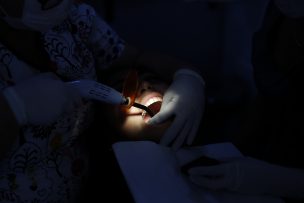 Condenan a dentista a pagar $82 millones por causar dolor permanente a paciente