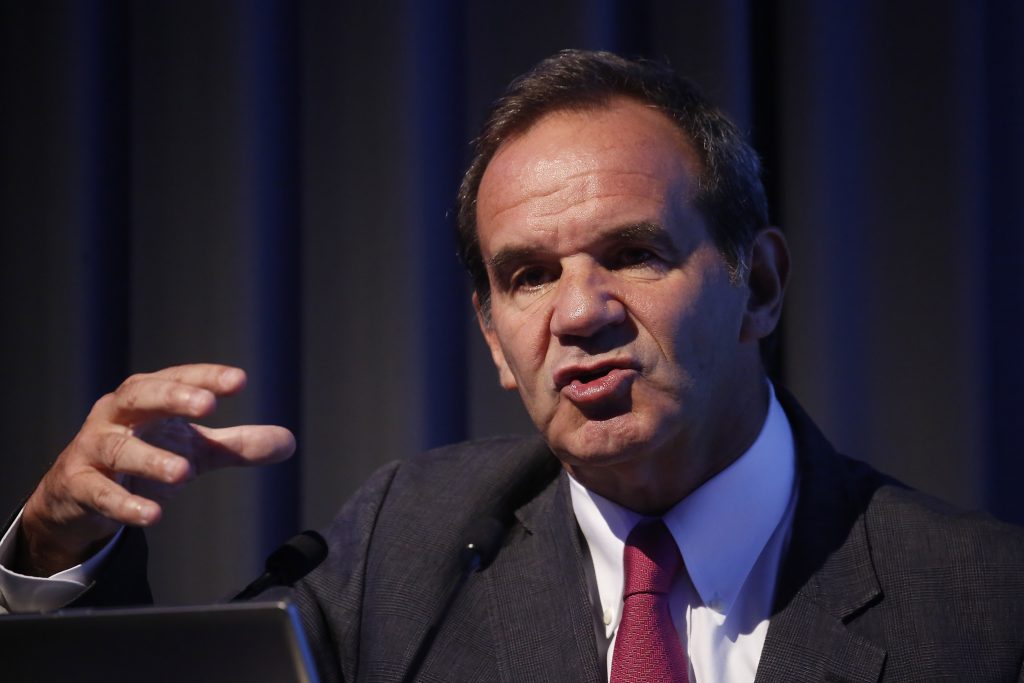Senador Allamand llama a utilizar “la experiencia de un zorro viejo” para ayudar a superar las crisis en el Oficialismo