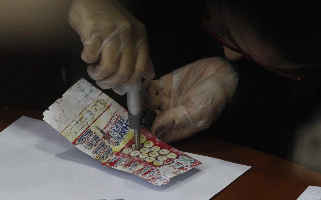 Realizan peritajes a cartón de segunda persona que dice ser ganadora del Kino