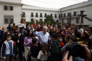 Presidente Piñera guió a visitantes de La Moneda en el Día del Patrimonio