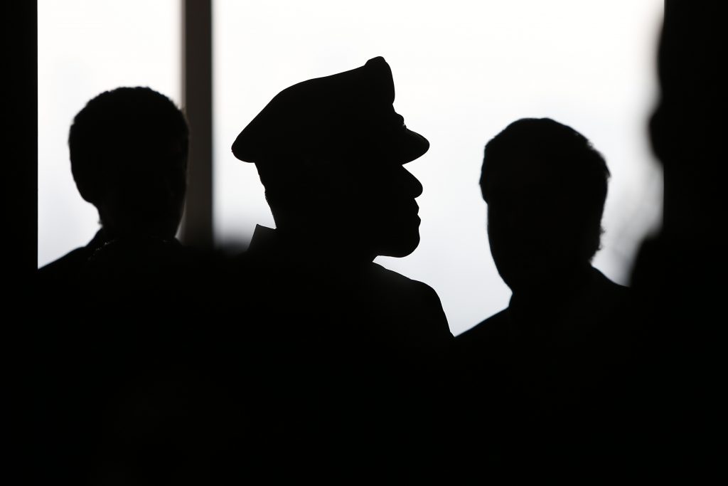 Piden vacunar a jóvenes chilenos detenidos en Malasia