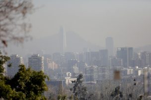 Alerta ambiental en RM: Restricción para el 6 y prohibición de uso de leña