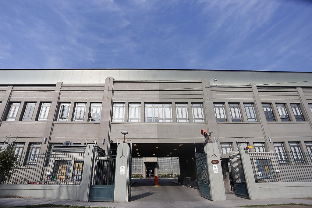 Dos rostros de Chilevisión sorprendieron al confirmar su romance