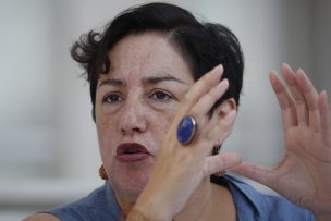 Beatriz Sánchez destaca rol de ministra Plá frente a demandas feministas