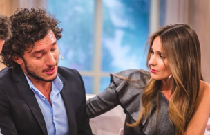 La técnica de Pampita para mandarle fotos hot a Juan Mónaco en modo incógnito