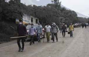 Aumentan a 33 los muertos por erupción del volcán de Fuego en Guatemala