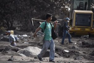 Sube a 113 número de víctimas por erupción de volcán de Fuego en Guatemala