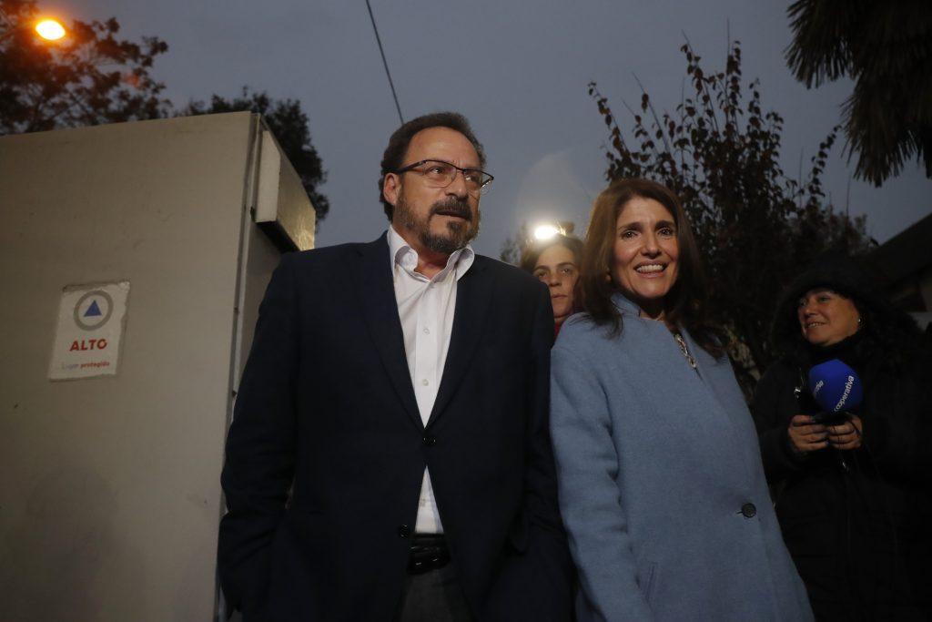 Bacheletismo: “Endogamia piñerista es el verdadero partido que domina al Gobierno”