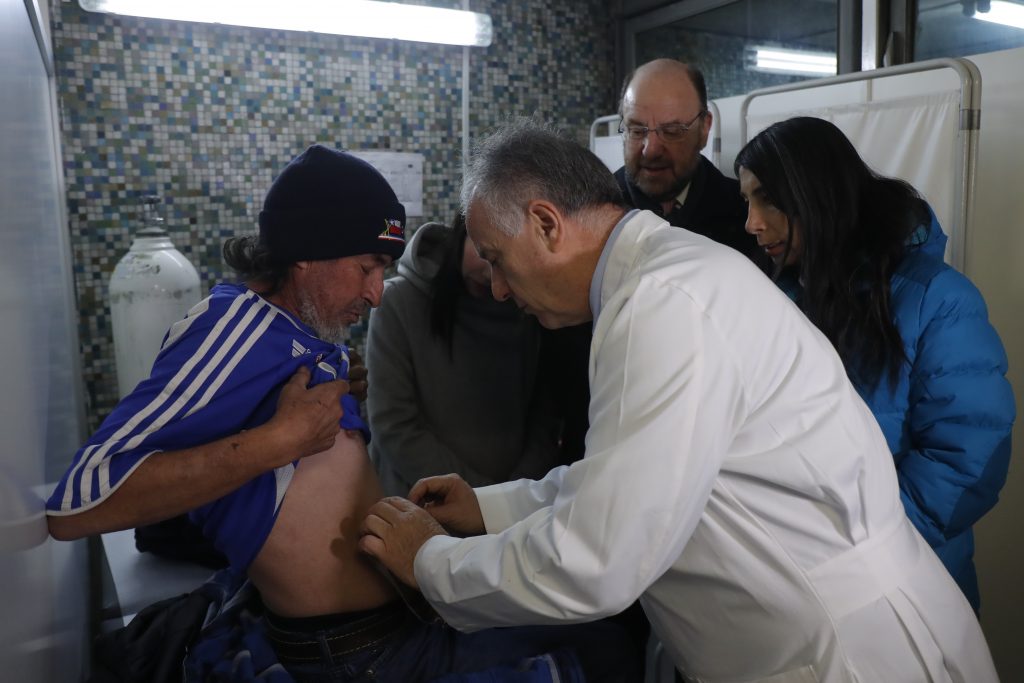 Ministro de Salud: Peak de enfermedades respiratorias será en tres semanas