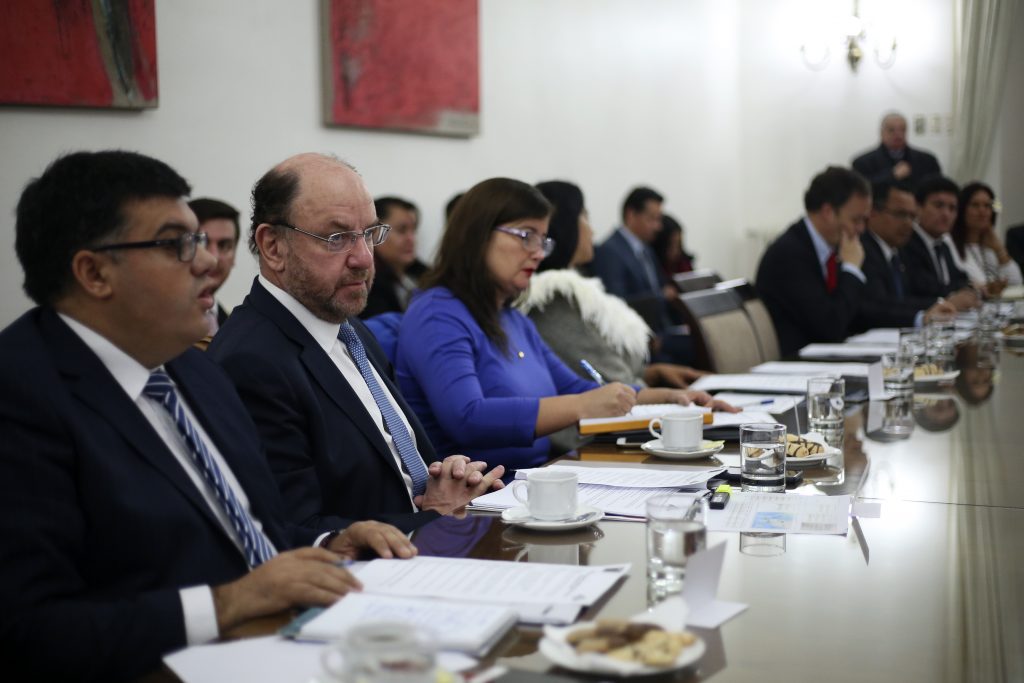 Ministro Moreno por Isla de Pascua: “Hay muchas realidades nuevas que monitorear”