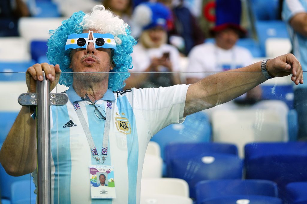 ¡Vuela alto! Hinchada chilena destroza a Argentina con ataques de memes