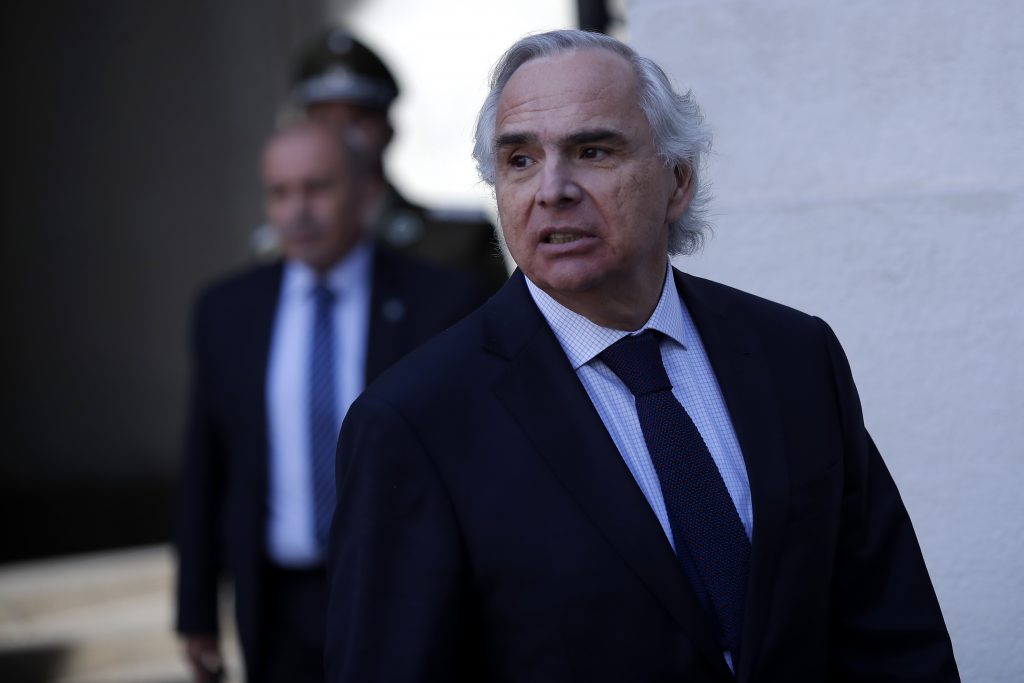 Ministro Chadwick: “Quienes cometen delitos en Chile, cumplen condena en Chile”