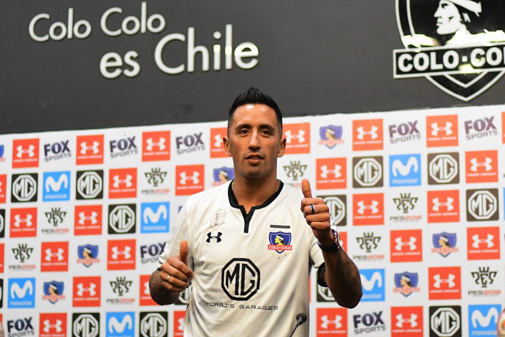 Lucas Barrios es presentado oficialmente en Colo Colo