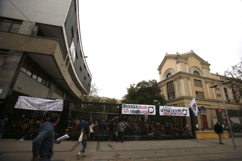 Alumnos del I. Nacional reconocen “desorden” en votaciones y señalan que la transición se deberá realizar en dos años