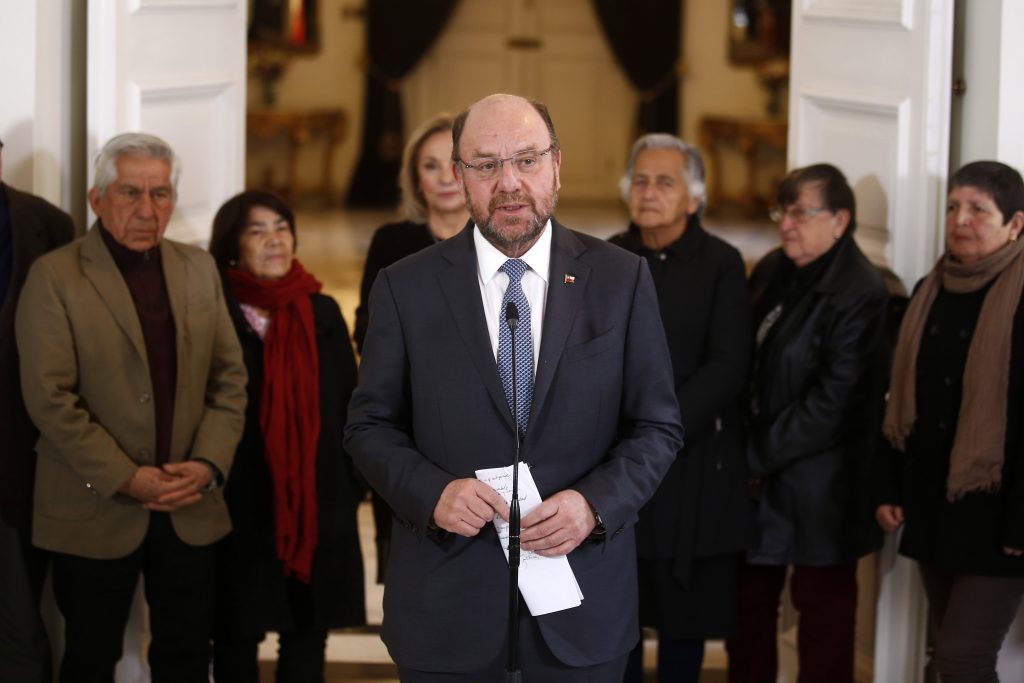 Ministro Moreno por encuesta a adultos mayores: “Es esencial un buen diagnóstico”