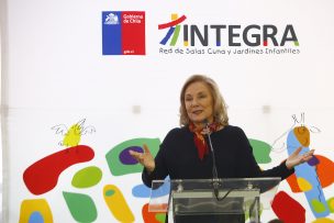 Autoridades inauguran jardín infantil y entregan 37 inmuebles para Integra