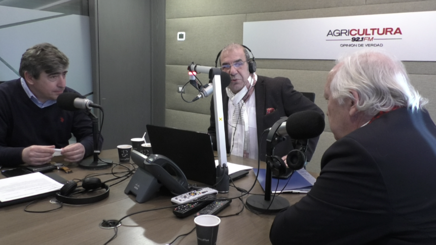 Checho Hirane sobre Carabinero que disparó a conductor de Uber que quiso eludir control policial: “Esto está dentro del protocolo”