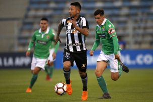 Leo Valencia fue titular en victoria de Botafogo sobre Vasco da Gama