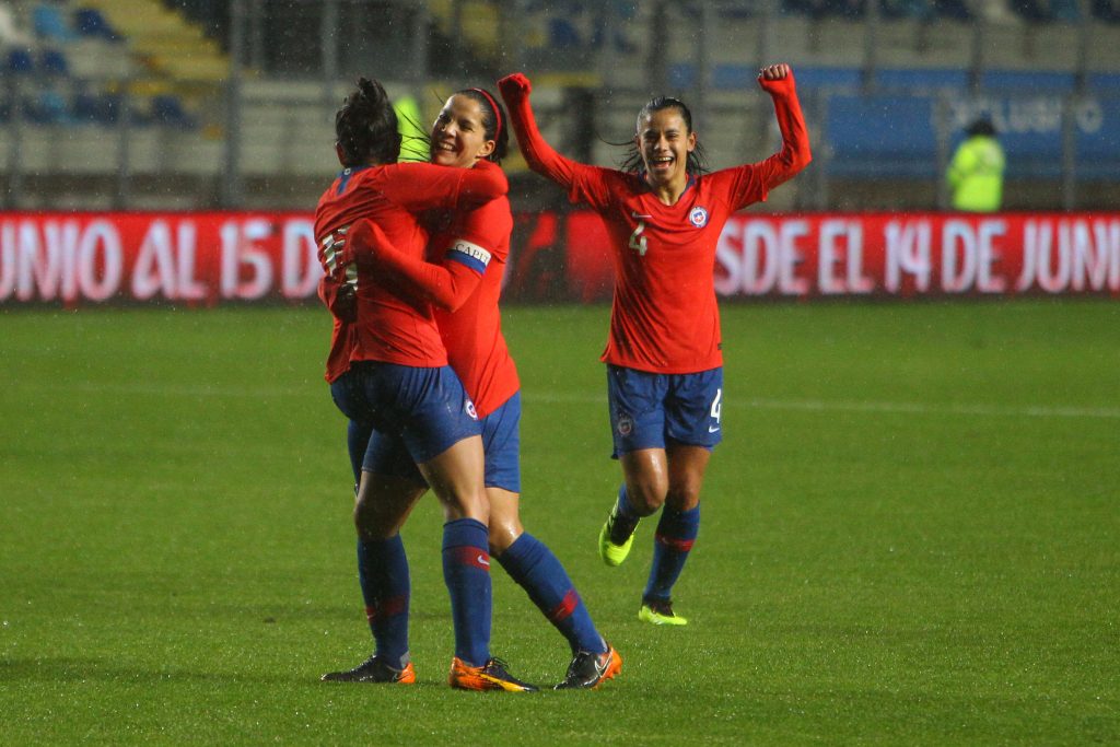 La ‘Roja’ femenina goleó a Costa Rica en el inicio de la preparación al Mundial