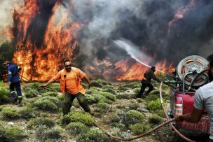 Al menos 79 muertos en incendios de Grecia