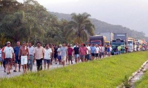 Brasil reduce superávit comercial en junio debido a huelga de camioneros