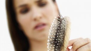 Todo lo que debes saber sobre la caída del cabello