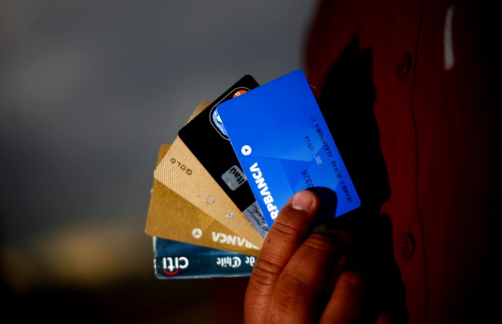3.500 clientes afectados por robo de datos de tarjetas bancarias