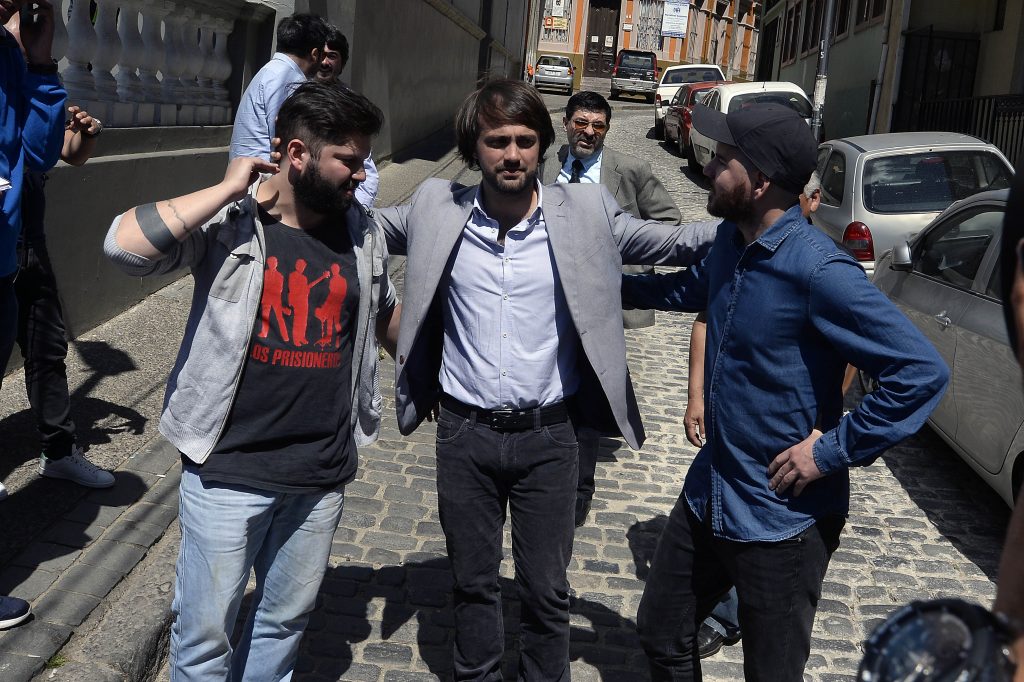 Autonomistas, libertarios y ex sindicalistas buscan ser un solo partido en el FA