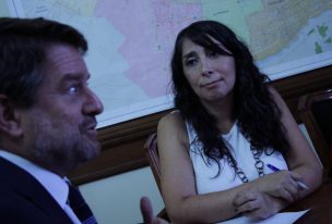 Intendencia RM tiene una deuda millonaria en el servicio de telefonía fija