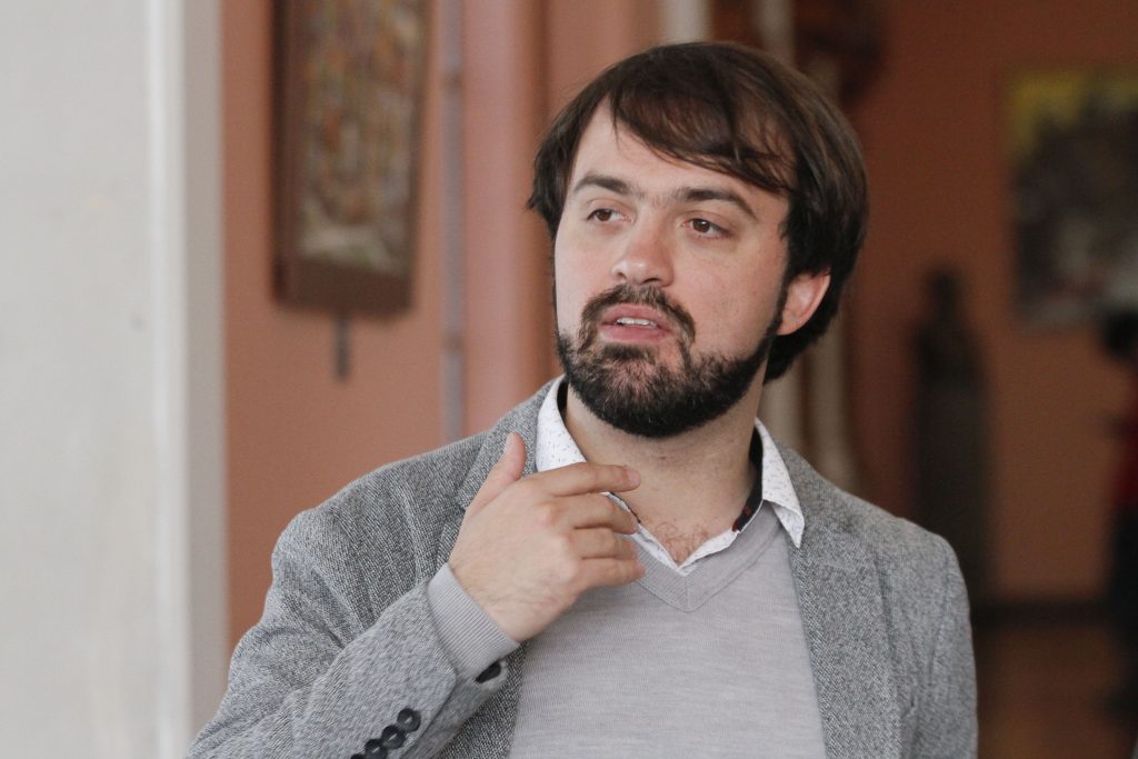 Alcalde Sharp tras anuncio de Estado de Emergencia: “Es lo mismo que hizo Piñera en el Wallmapu”