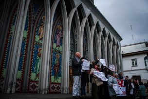 Laicos de Osorno evalúan iniciar acción penal contra Juan Barros