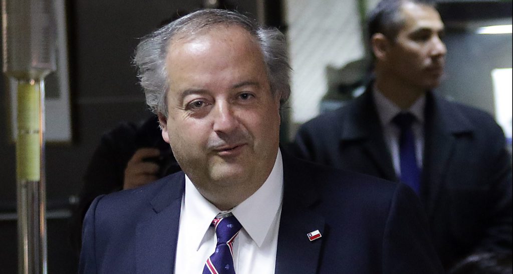 Monckeberg: “Estatuto da los mismos derechos de todo trabajador a los jóvenes”