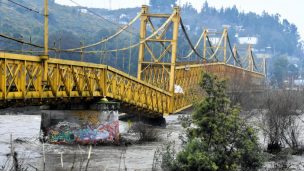 MOP refuerza vigilancia en 13 puentes por lluvias en zona centro-sur