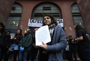 Varela valora termino de toma en Derecho UdeChile y académicas vetan a Carmona