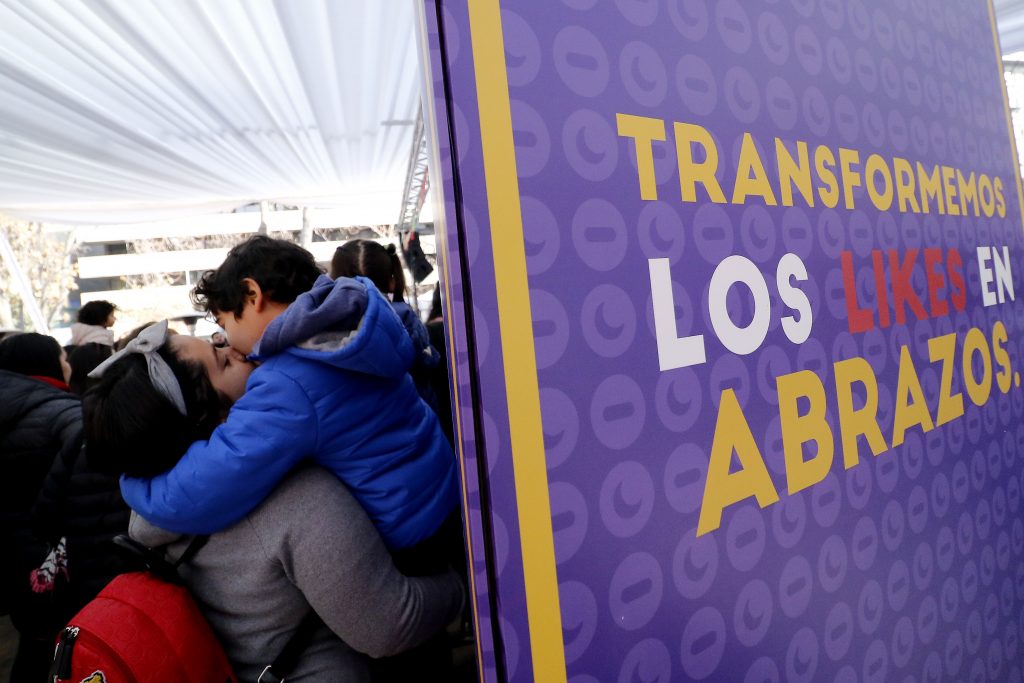 Lanzan campaña para que padres compartan más con sus hijos