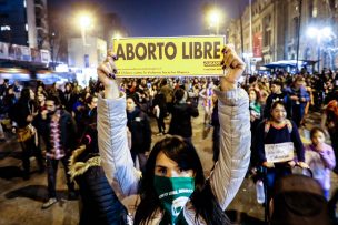 Tres mujeres apuñaladas fue el negativo saldo de la marcha por el aborto libre