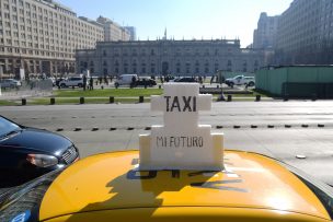 Taxistas salieron a las calles para protestar por “Ley Uber”