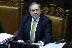 Senador Bianchi cuestiona dichos de Presidente Piñera sobre trabajo legislativo