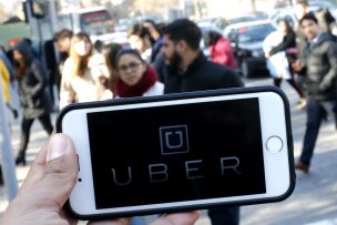 Uber y aplicaciones de transporte no podrán circular en las 38 comunas que rige la cuarentena en Santiago