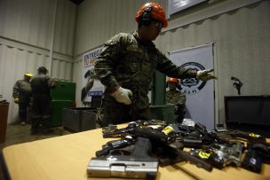 Preocupación por 234.000 armas con paradero desconocido en Chile