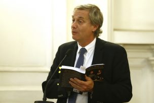 Kast pide “frenar las irregularidades y corrupción que afectan al Transantiago”