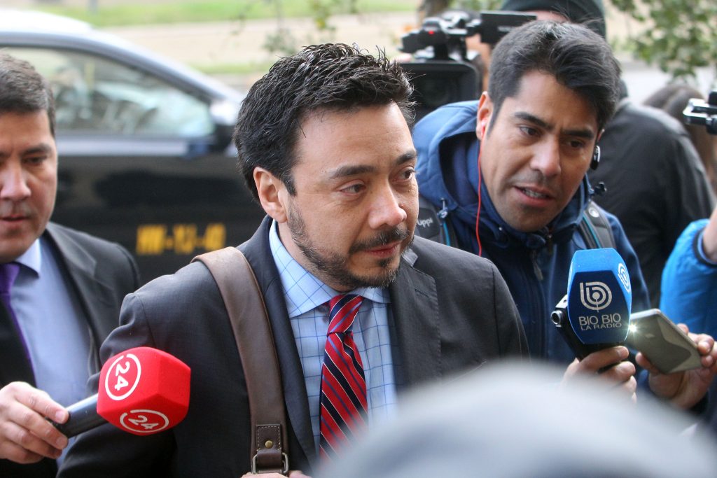 Arias ahora apunta al sistema de investigación de la iglesia como encubridor