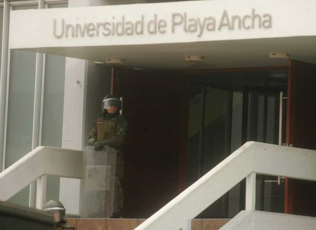 Estudiantes de la UPLA llegan a acuerdo y deponen toma feminista tras 107 días