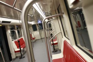 Detienen a 5 sujetos por tratar de rayar el Metro