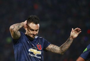 Mauricio Pinilla demanda a la U por un millón de dólares