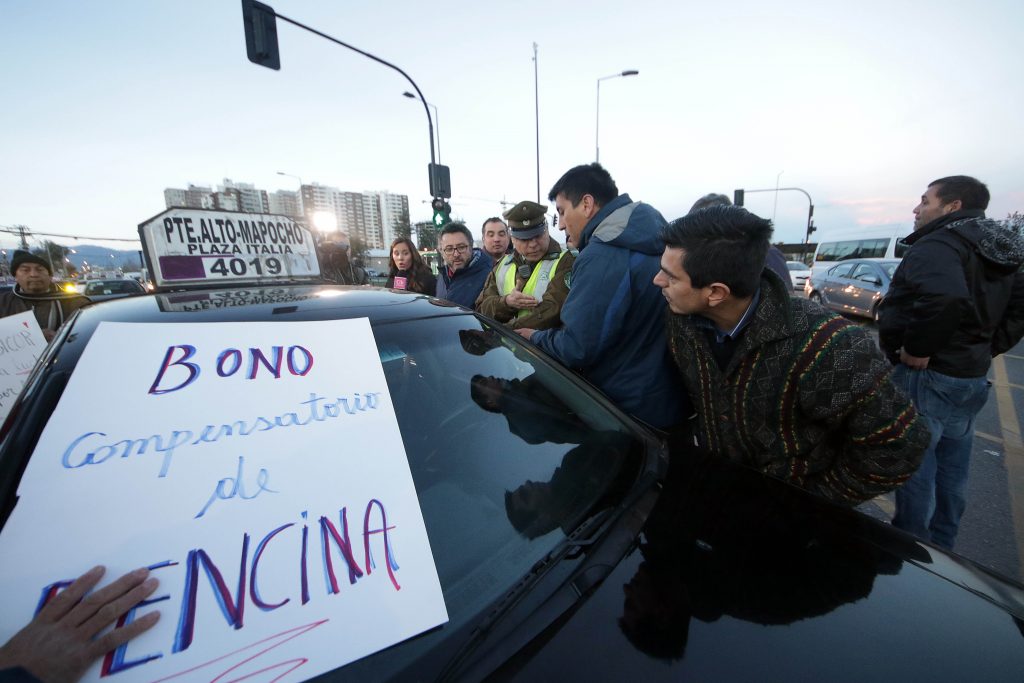 Manifestación por “Ley Uber” provoca congestión vehicular en La Florida