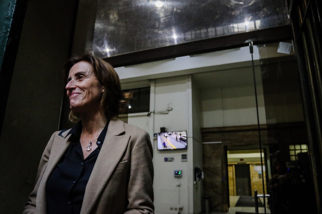Primer día: Ministra Cubillos llega al Mineduc