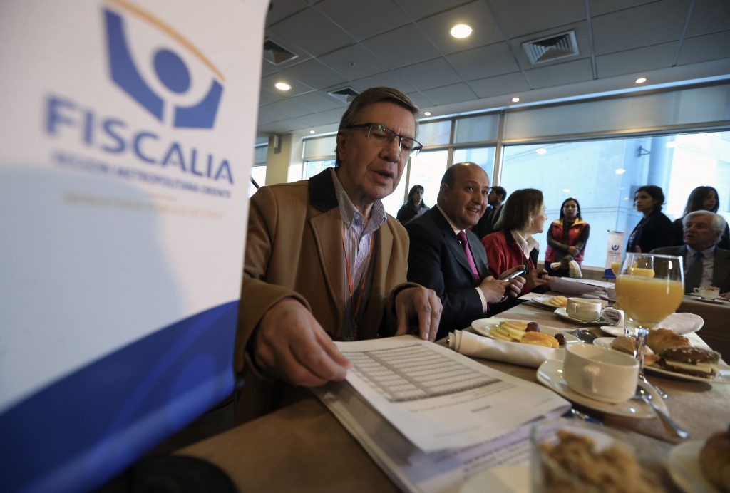 Lavín sobre campo de tiro: “No quiero dar una señal que aprendan a disparar”