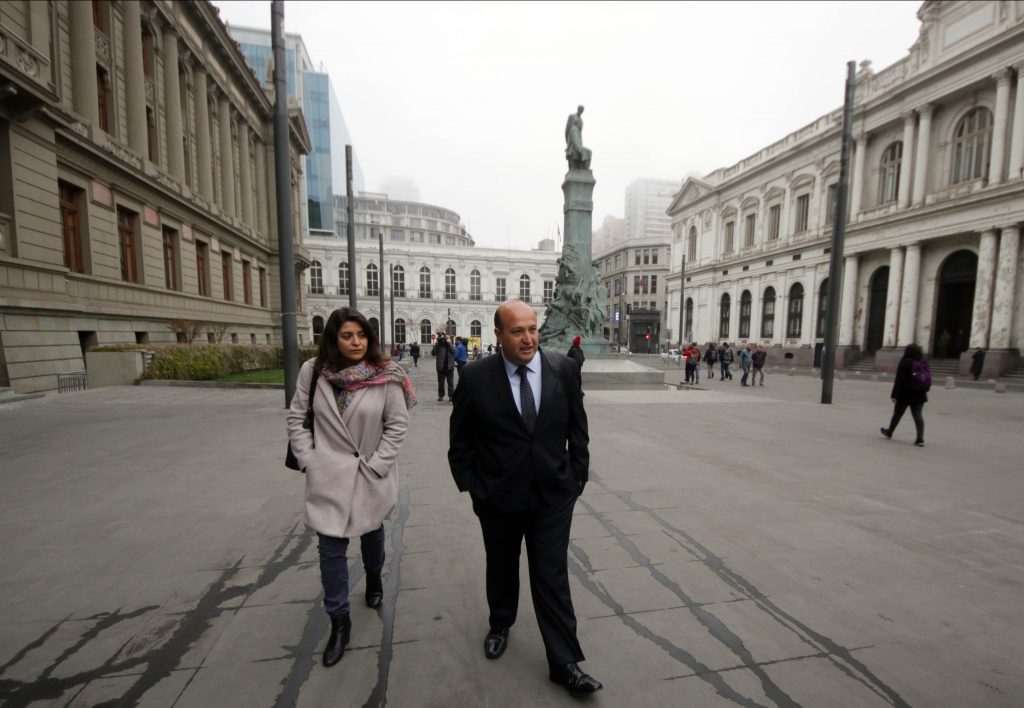 Fiscal Guerra y armas en La Reina: “Es excesivamente peligroso”