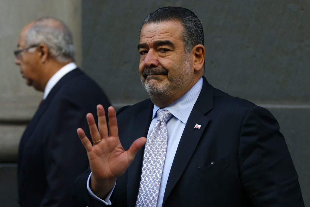 Investigan estafa a Fundación Luksic con cheques falsos por $50 millones